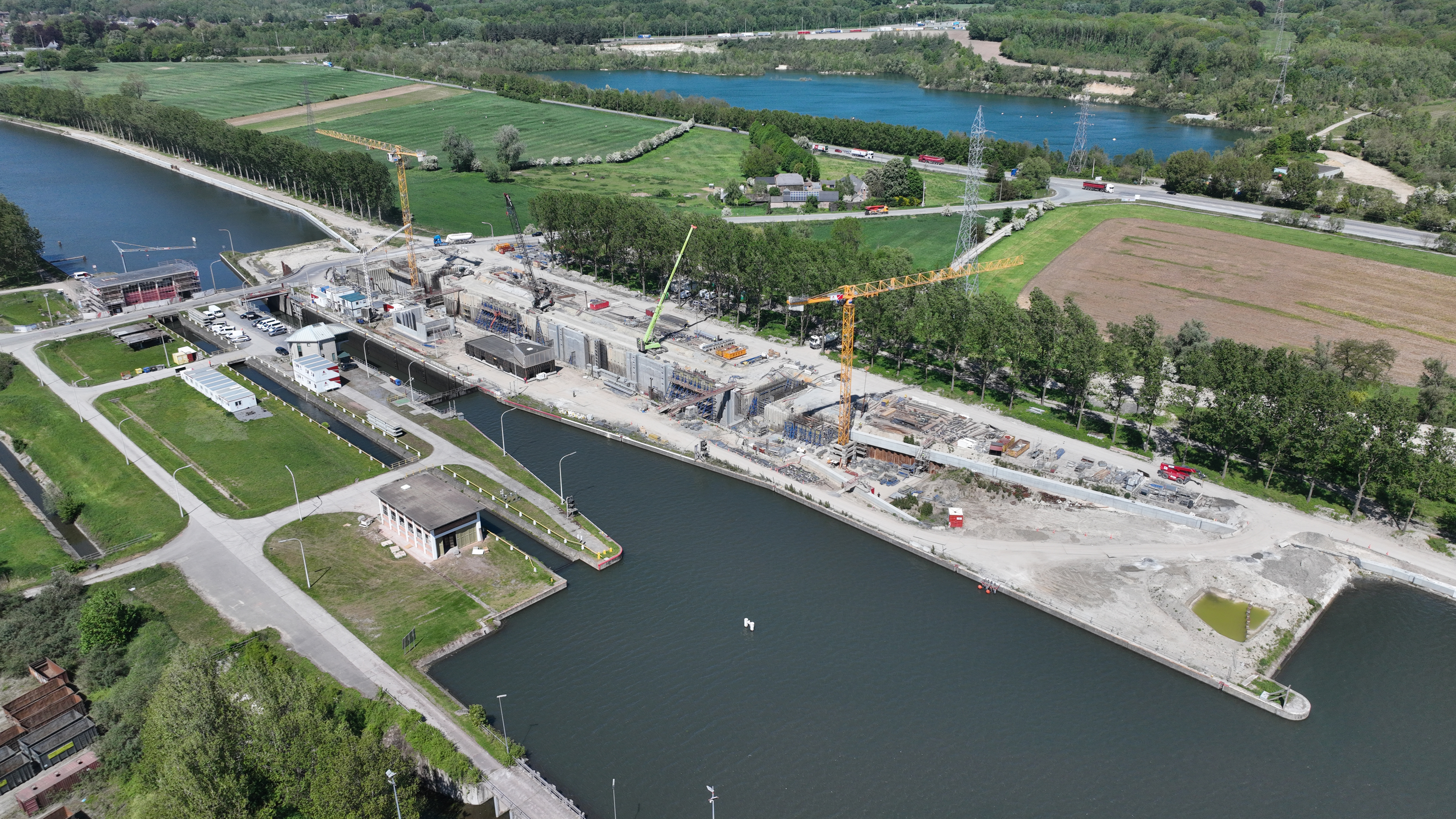 chantier de l'écluse d'Obourg