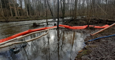 barrages absorbants sur le cours d'eau Mellier